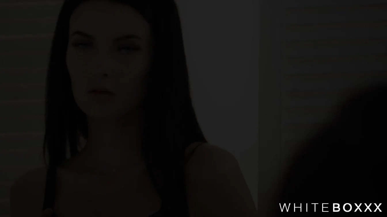 TheWhiteBoxxx Simon Kitty XXX